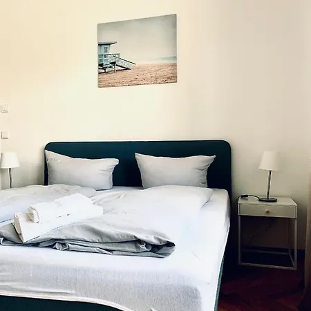 Modernes Am Mit Terrasse Apartment *