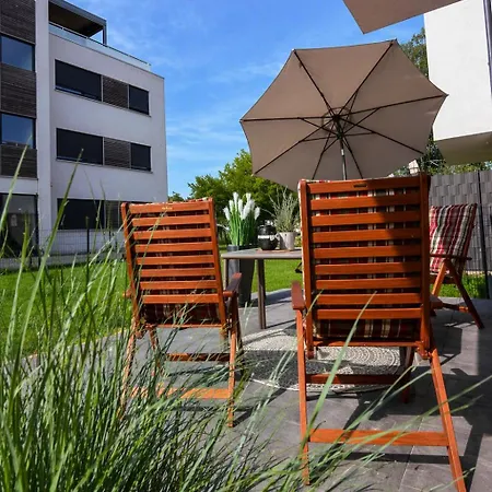 Modernes Am Mit Terrasse * Grossraschen