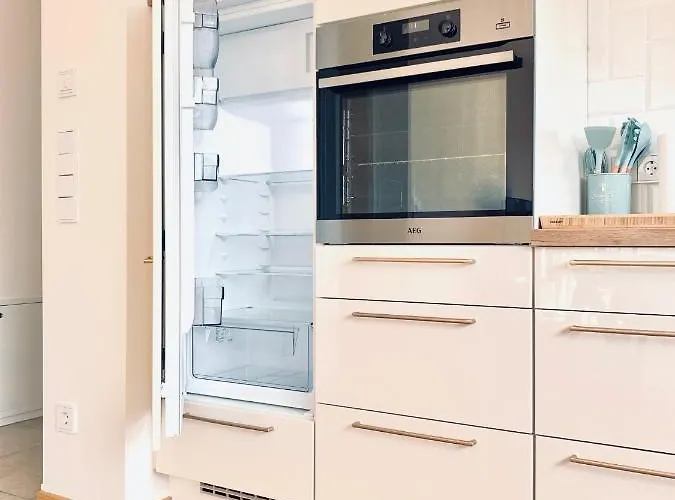 Modernes Am Mit Terrasse *